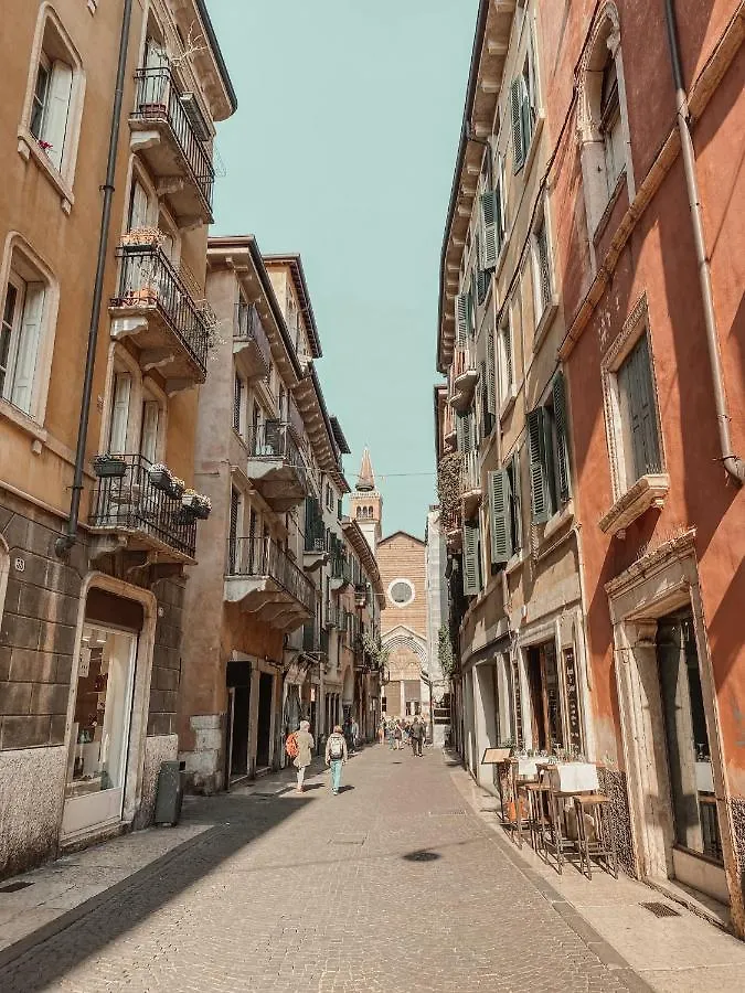 Residenza Dei Signori - Italian Homing Apartment Verona 0*,
