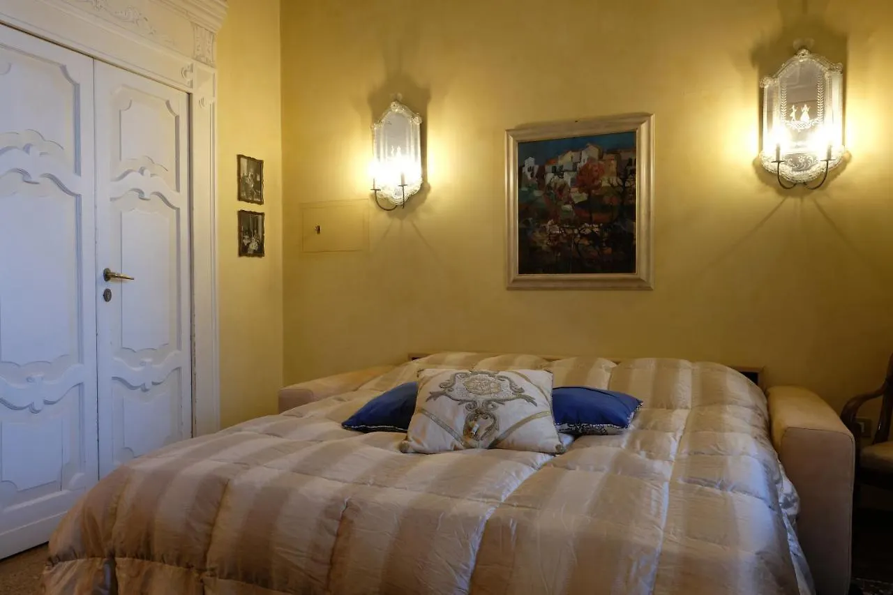 Residenza Dei Signori - Italian Homing Apartment Verona Italy