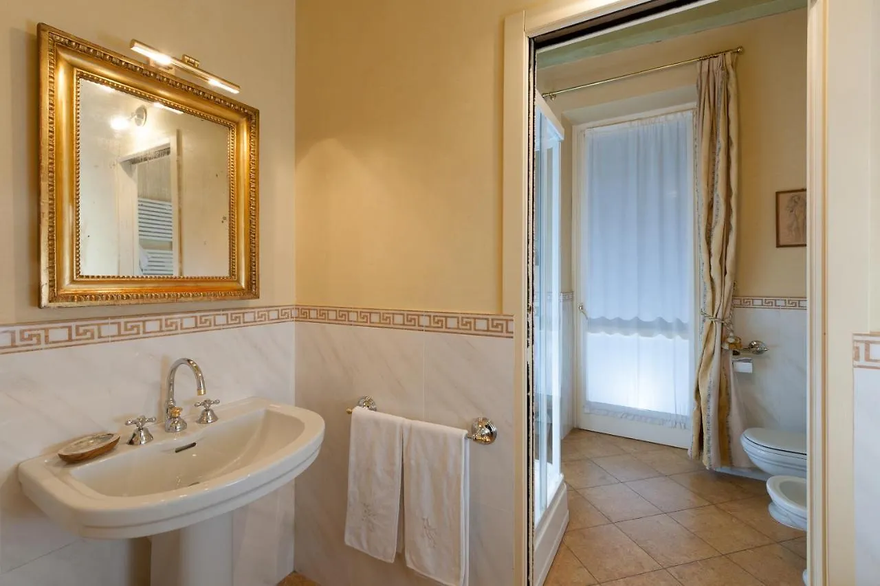 Residenza Dei Signori - Italian Homing Apartment Verona Italy